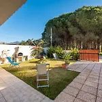 Сasa de vacaciones Ibiscus Rosa 2 *