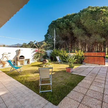 Hébergement de vacances Ibiscus Rosa 2 *